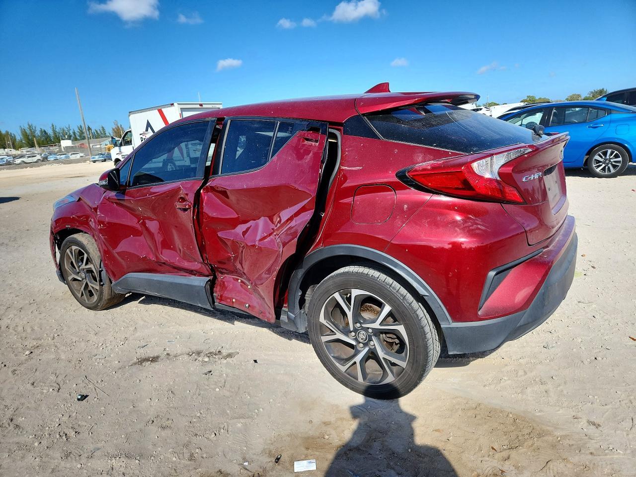 2018 Toyota C-Hr Xle - zdjęcie 2