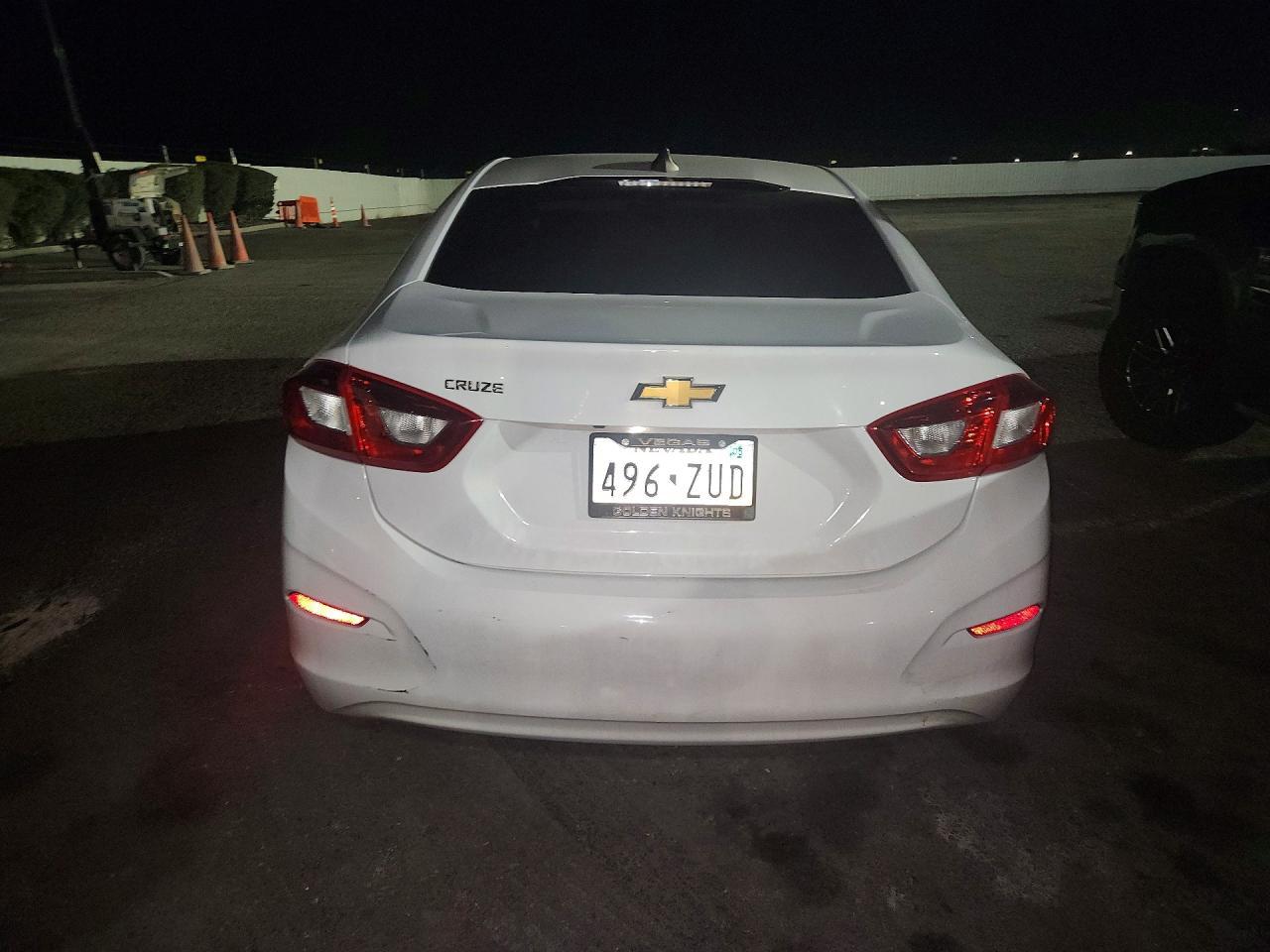2016 Chevrolet Cruze Ls - zdjęcie 6