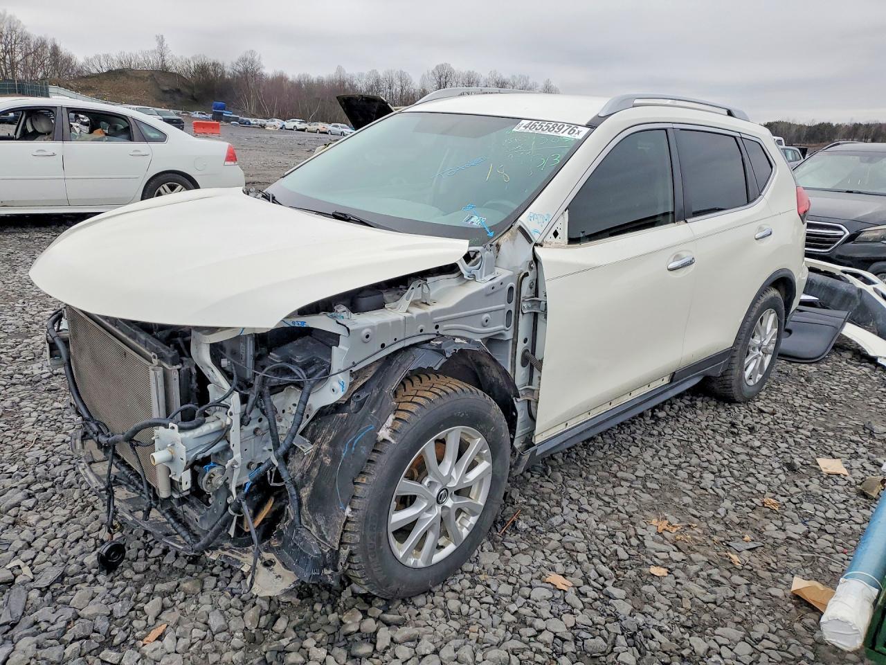 2017 Nissan Rogue Sv - zdjęcie główne