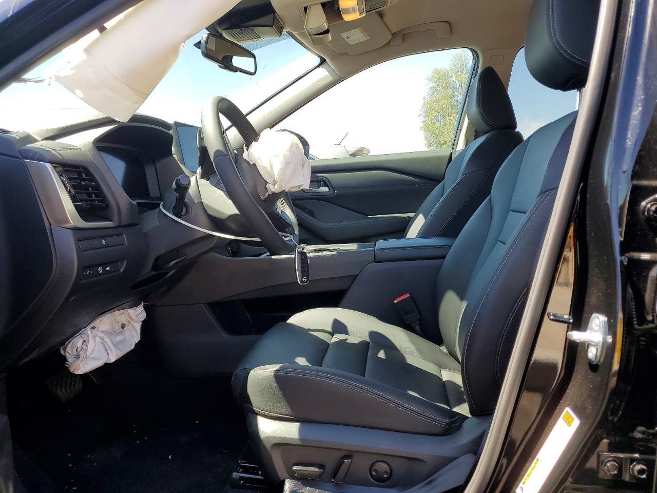 2026 Nissan Rogue Sl - zdjęcie 7