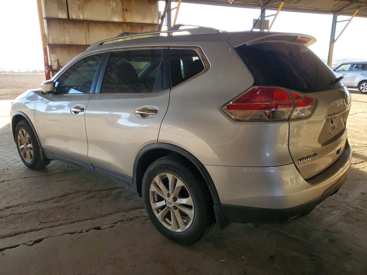 2015 Nissan Rogue S - zdjęcie 2