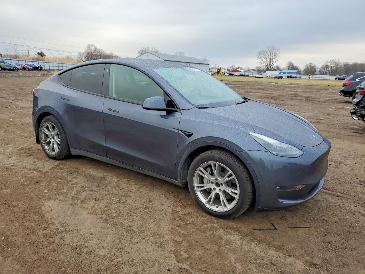 2023 Tesla Model Y - zdjęcie 4