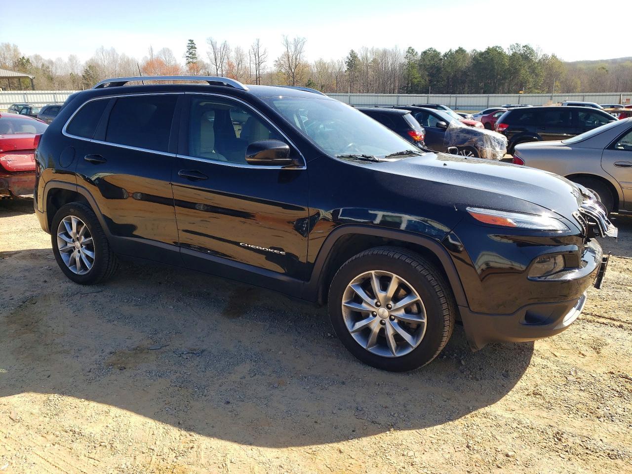 2018 Jeep Cherokee Limited - zdjęcie 4