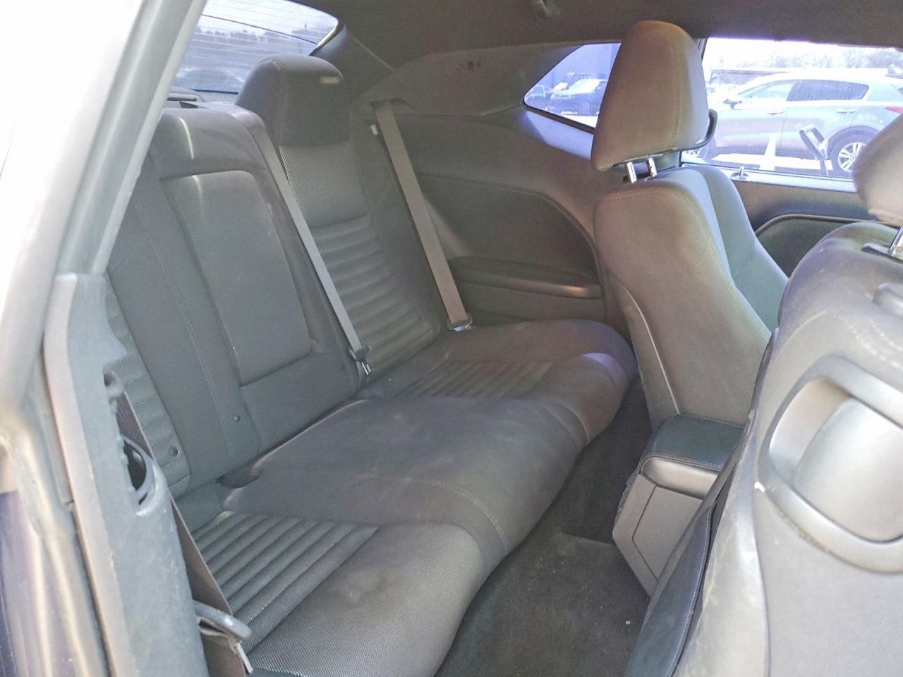 2014 Dodge Challenger Sxt - zdjęcie 10