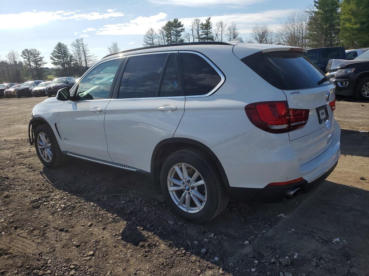 2015 BMW X5 xDrive35I - zdjęcie 2