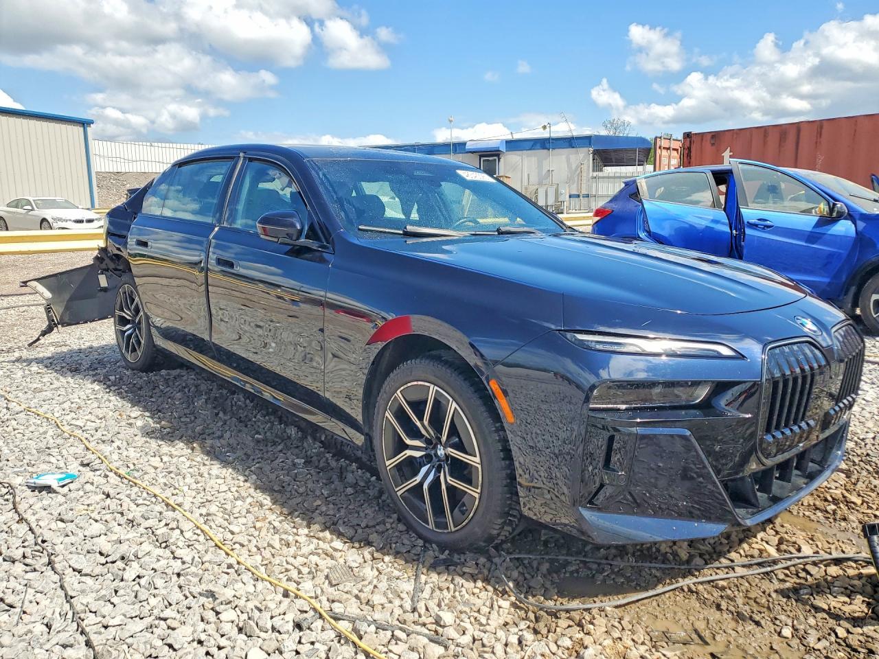 2024 BMW 760 Xi - zdjęcie 4