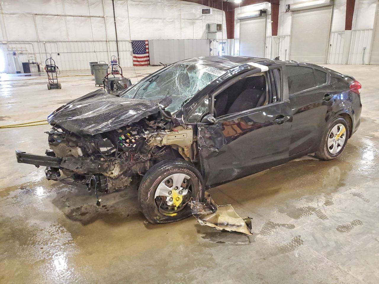 2017 Kia Forte - zdjęcie główne