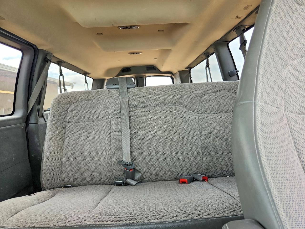 2016 Chevrolet Express G3500 Lt - zdjęcie 10