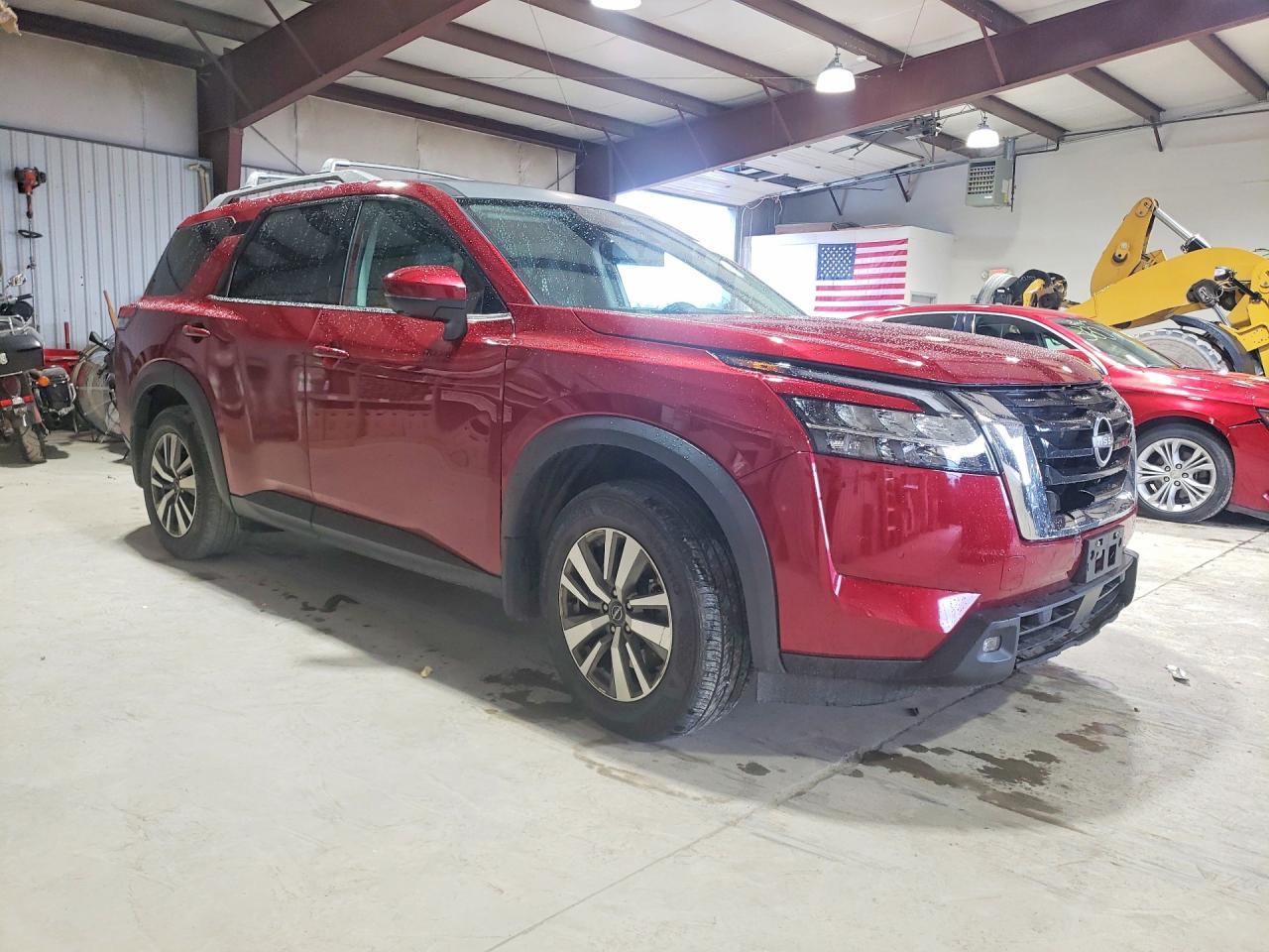 2022 Nissan Pathfinder Sl - zdjęcie 4