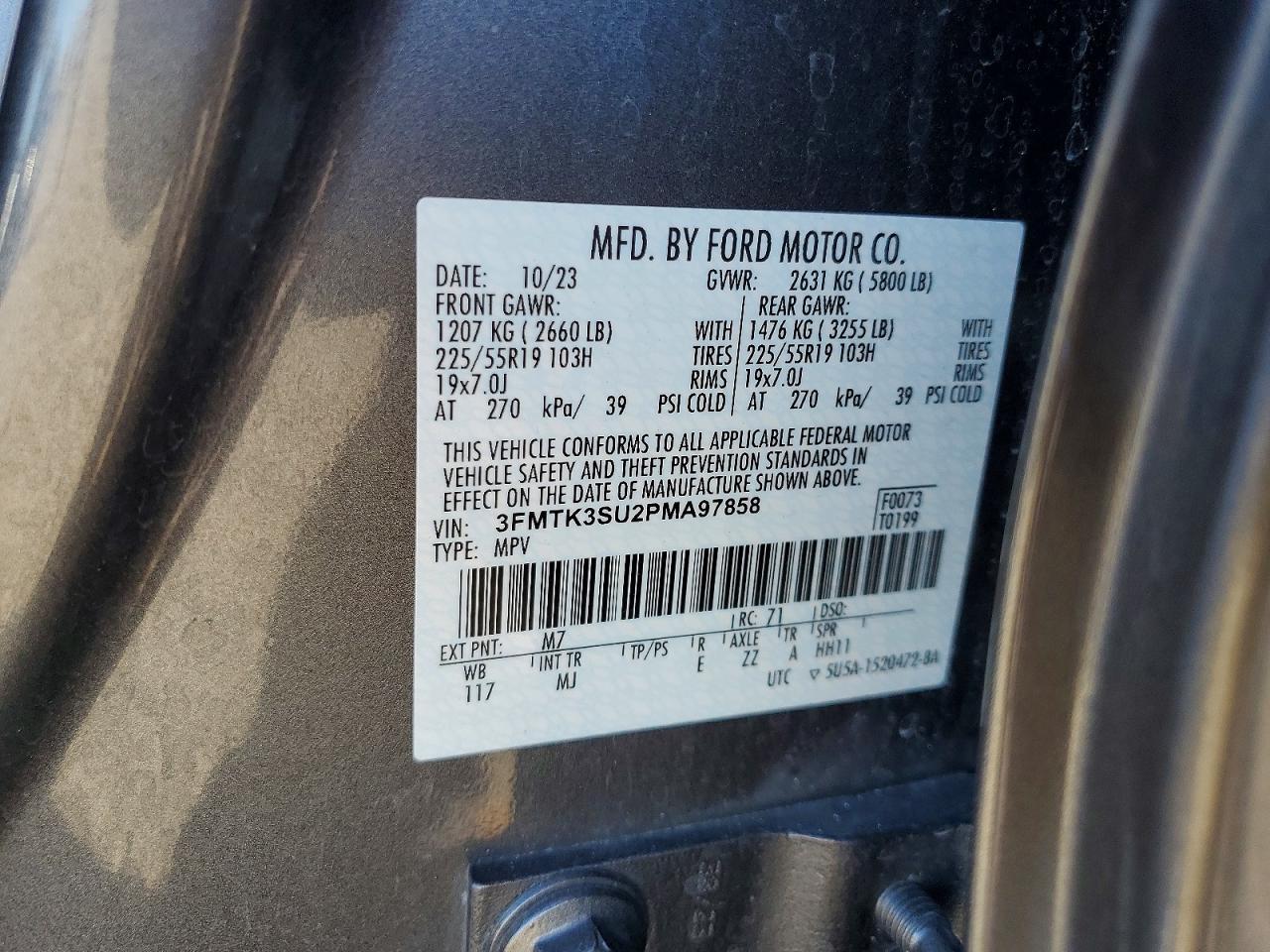 2023 Ford Mustang Mach-E Premium - zdjęcie 13