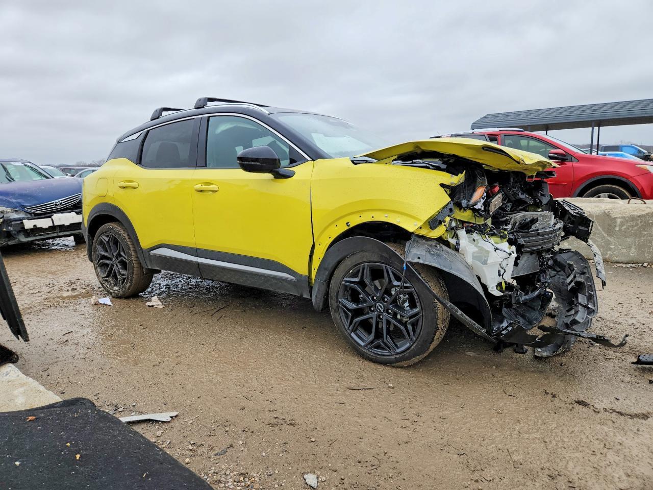 2025 Nissan Kicks Sr - zdjęcie 4