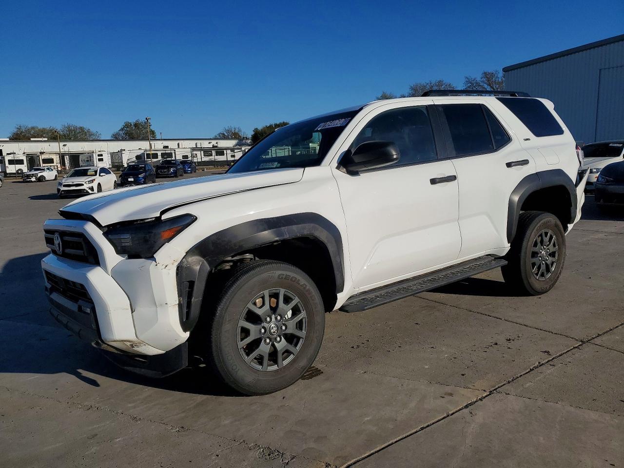 2025 Toyota 4Runner Sr5 - zdjęcie główne