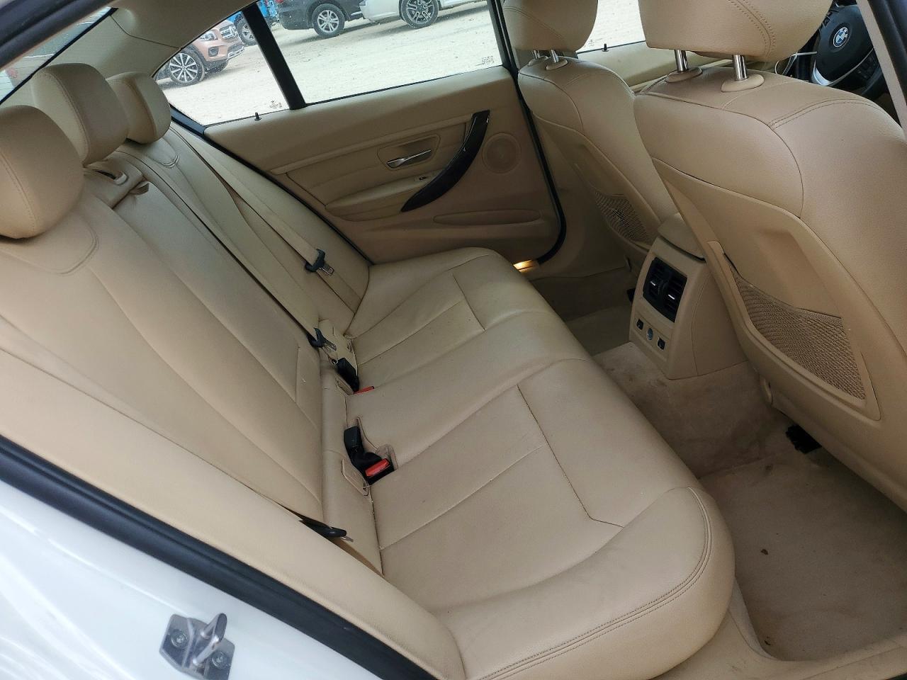 2015 BMW 328 Xi Sulev - zdjęcie 10