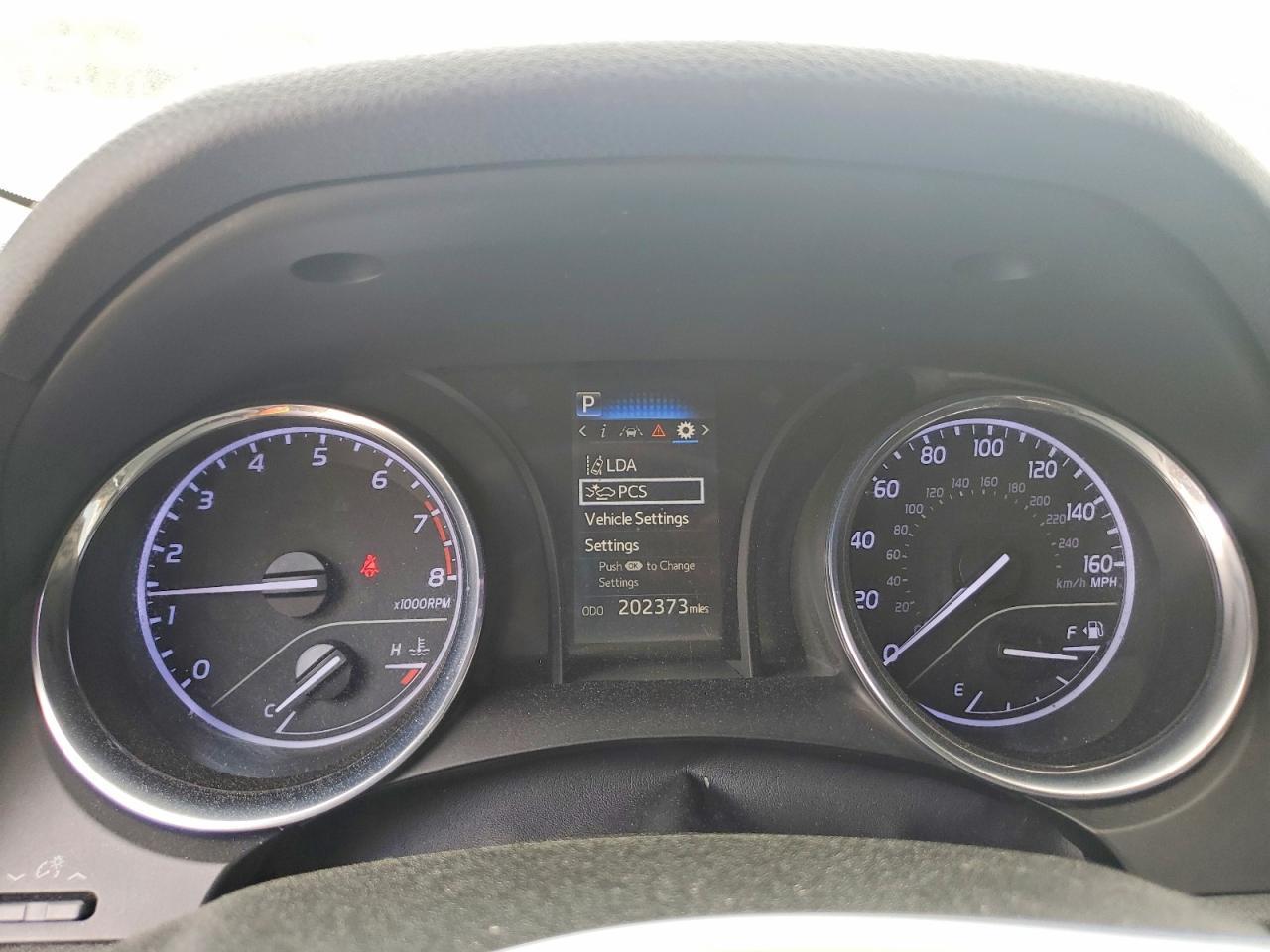 2019 Toyota Camry Se - zdjęcie 9