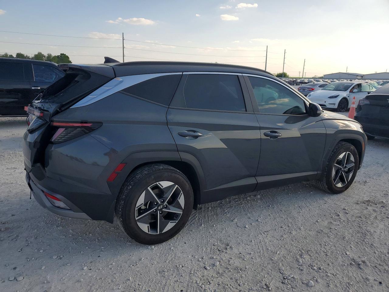 2025 Hyundai Tucson Sel Convenience - zdjęcie 3