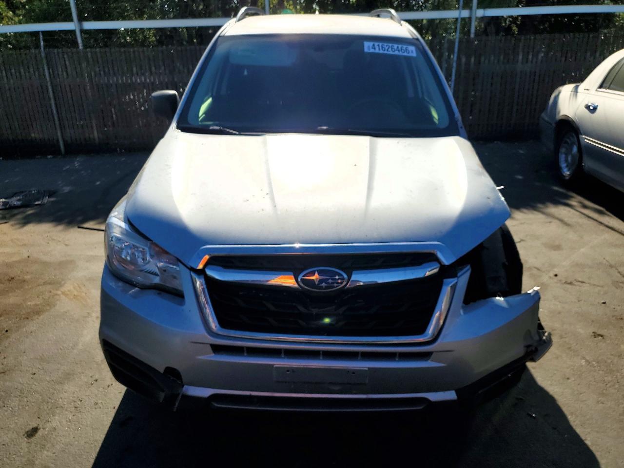 2017 Subaru Forester 2.5I - zdjęcie 5