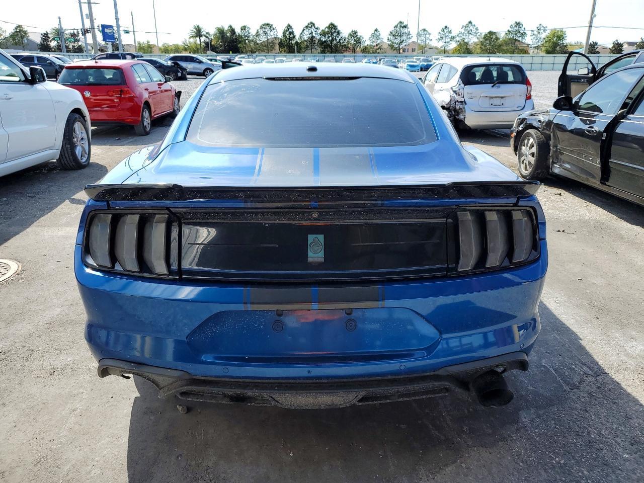 2018 Ford Mustang - zdjęcie 6