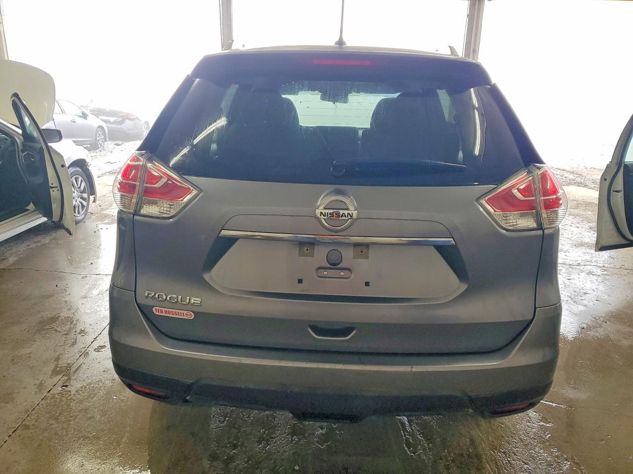 2016 Nissan Rogue S - zdjęcie 6