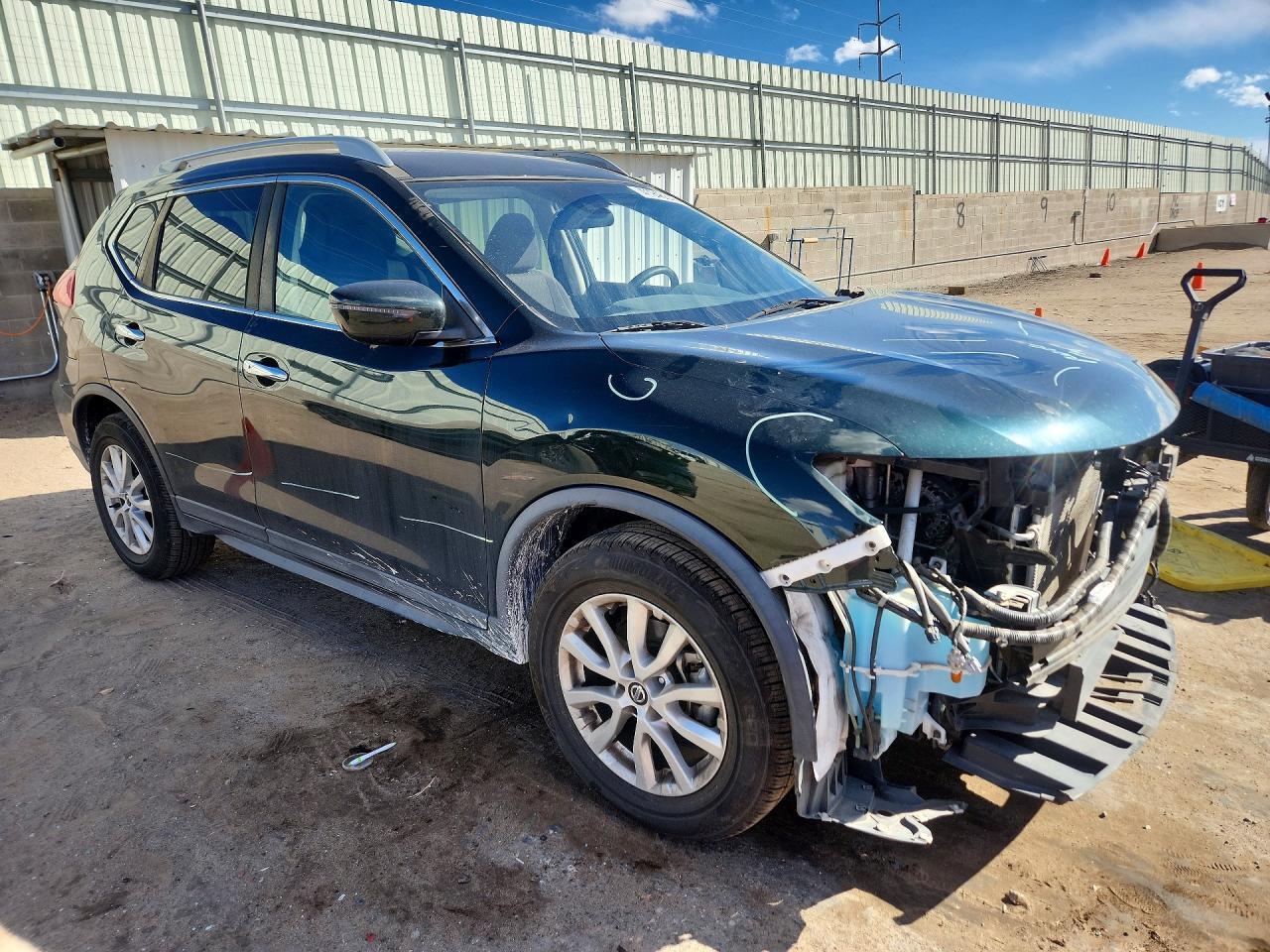 2020 Nissan Rogue S - zdjęcie 4