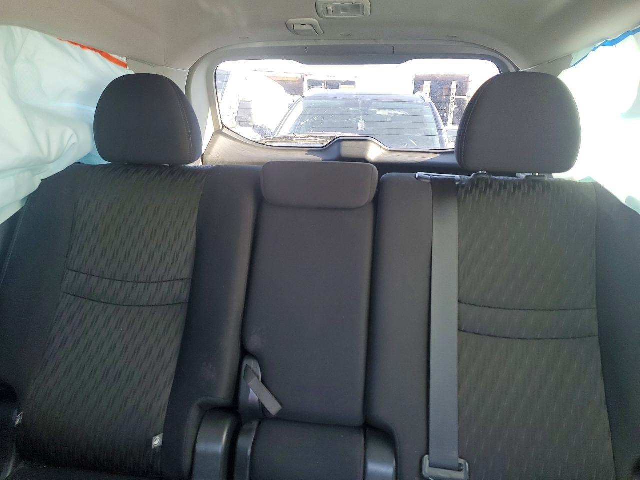 2020 Nissan Rogue S - zdjęcie 10