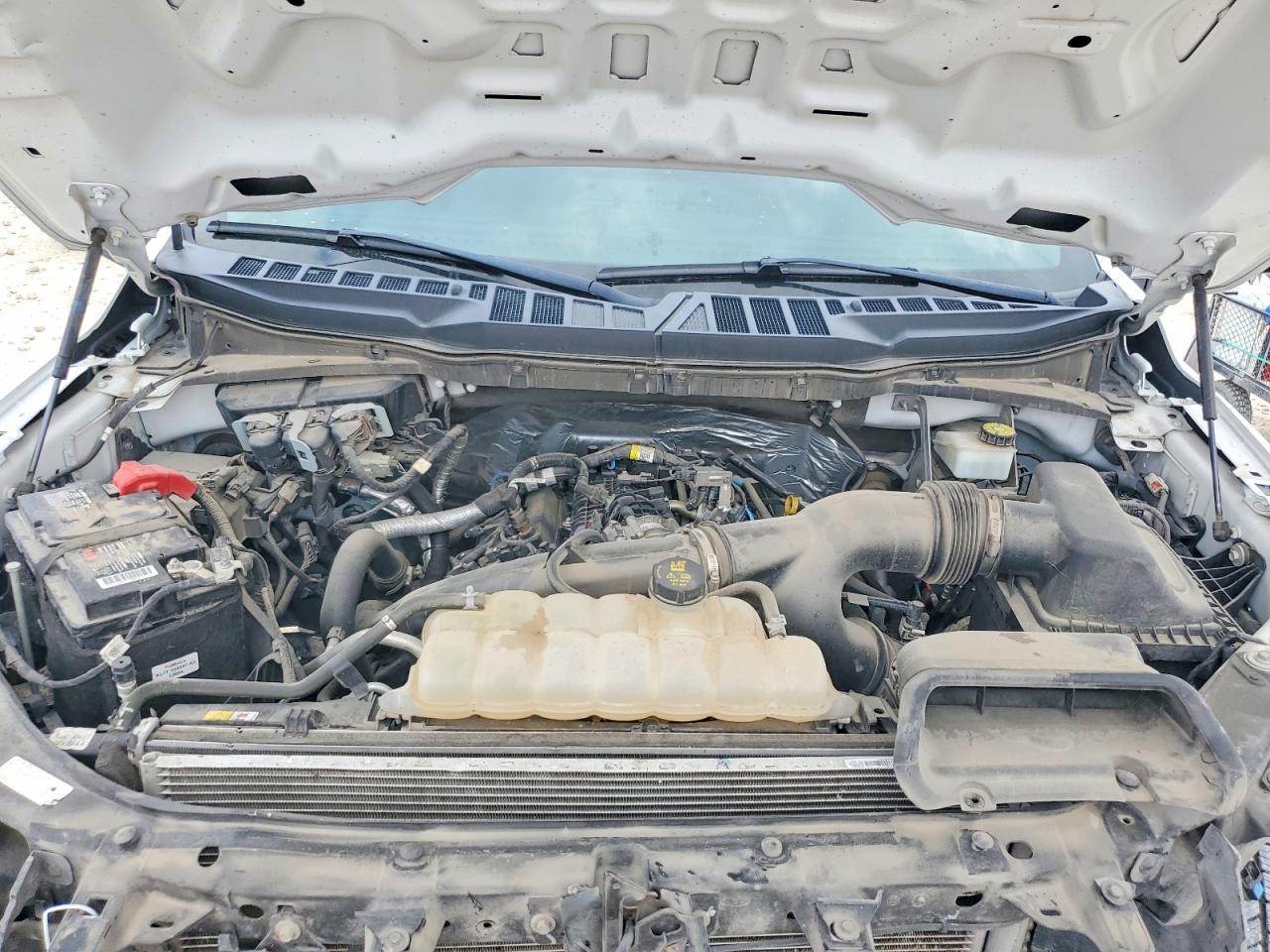 2023 Ford F150 Supercrew - zdjęcie 11