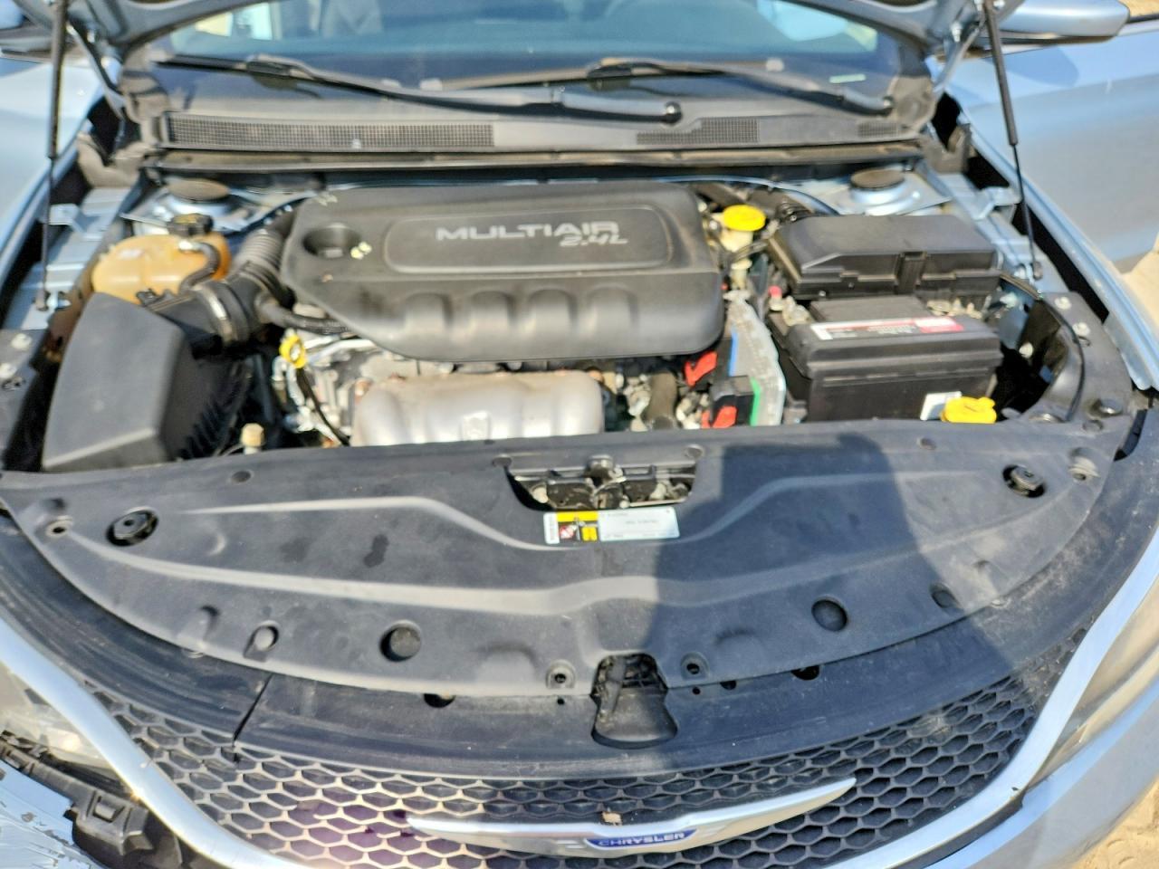 2015 Chrysler 200 Limited - zdjęcie 11