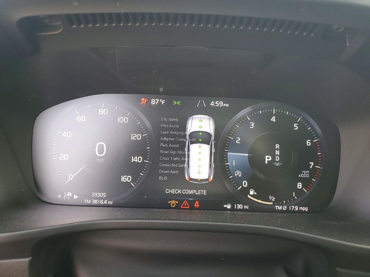 2021 Volvo Xc40 T5 R-Design - zdjęcie 9