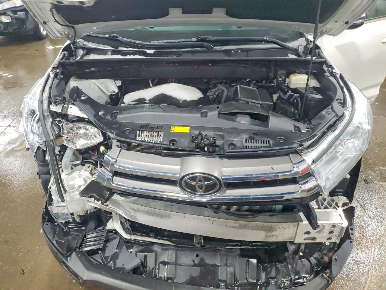 2018 Toyota Highlander Xle - zdjęcie 12