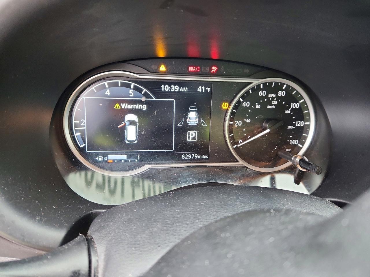 2019 Nissan Kicks Sr - zdjęcie 9