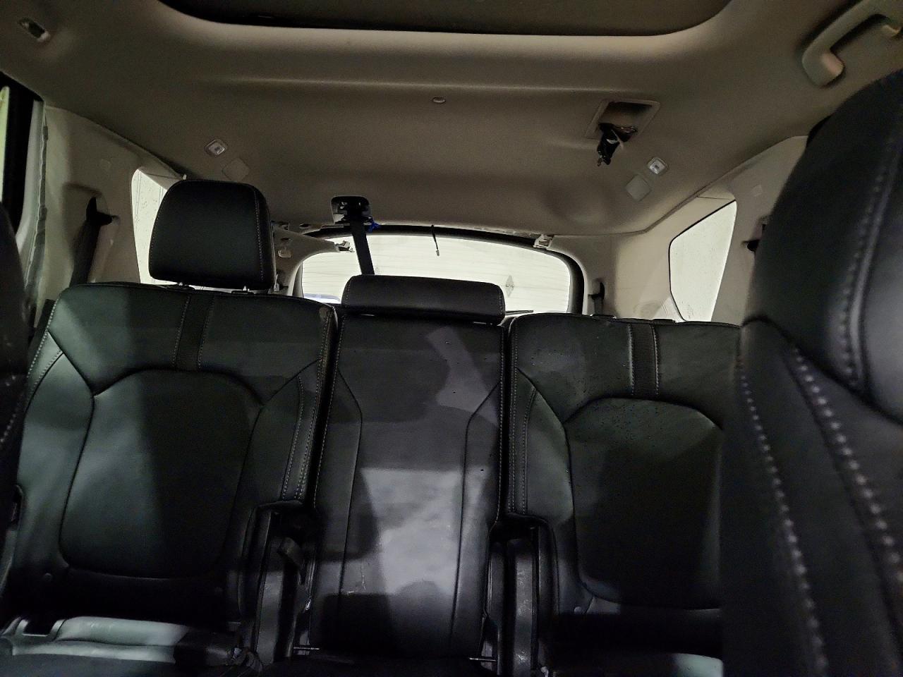 2025 Honda Pilot Touring - zdjęcie 10