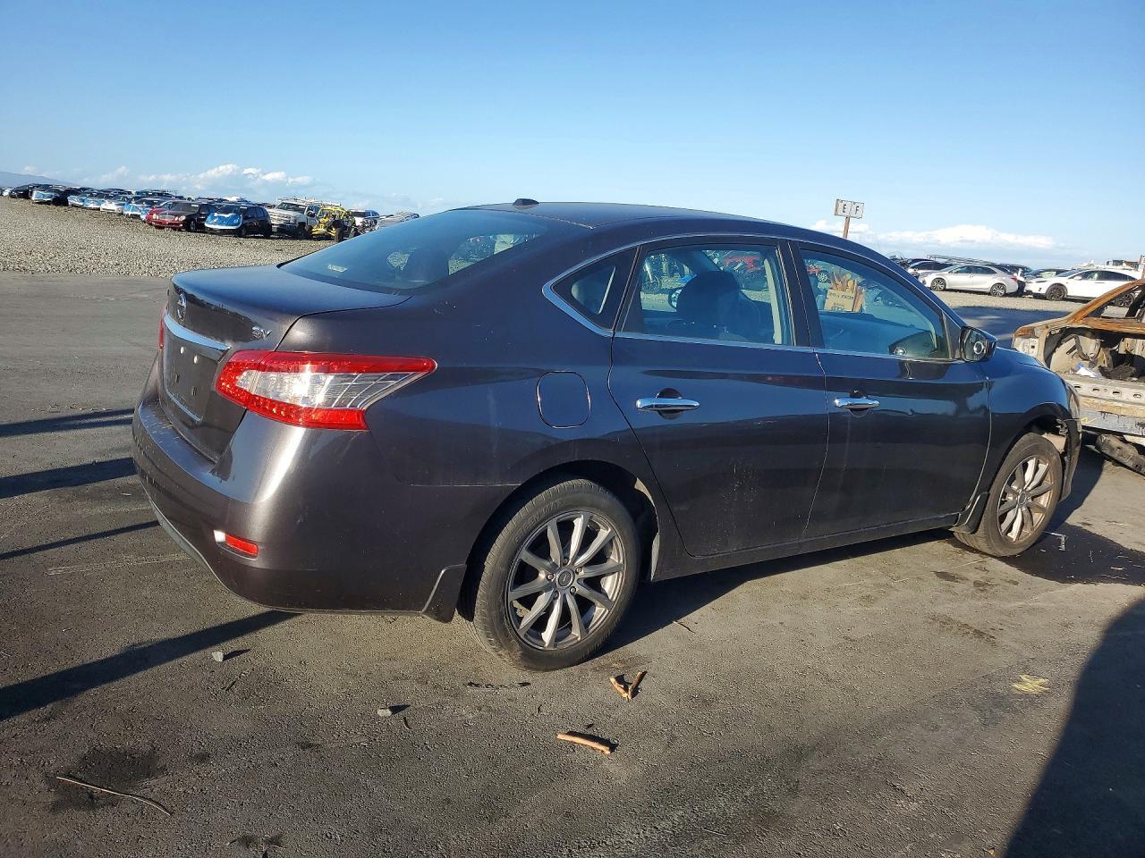 2015 Nissan Sentra Awd - zdjęcie 3