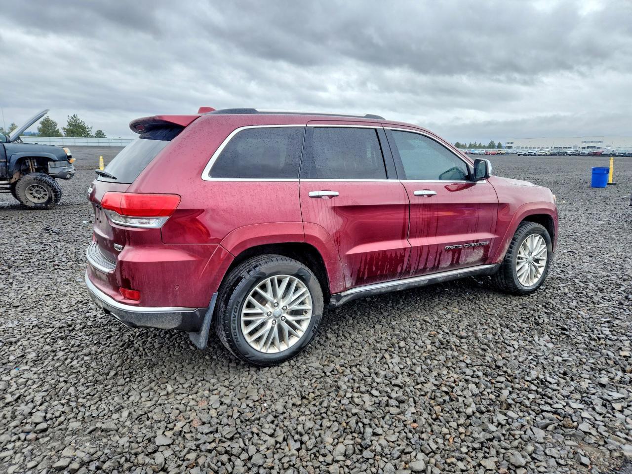 2017 Jeep Grand Cherokee Summit - zdjęcie 3