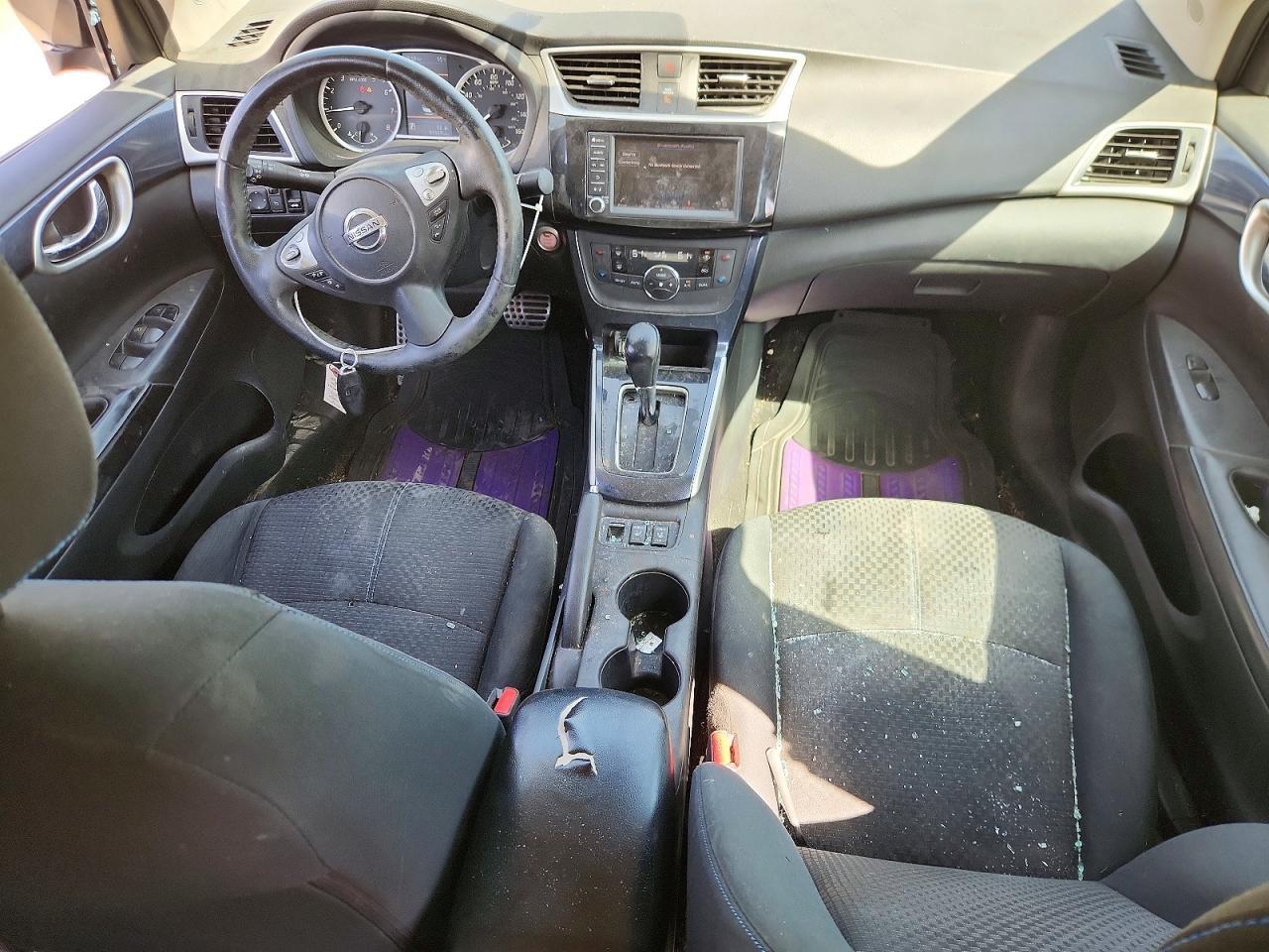 2019 Nissan Sentra Sr - zdjęcie 8