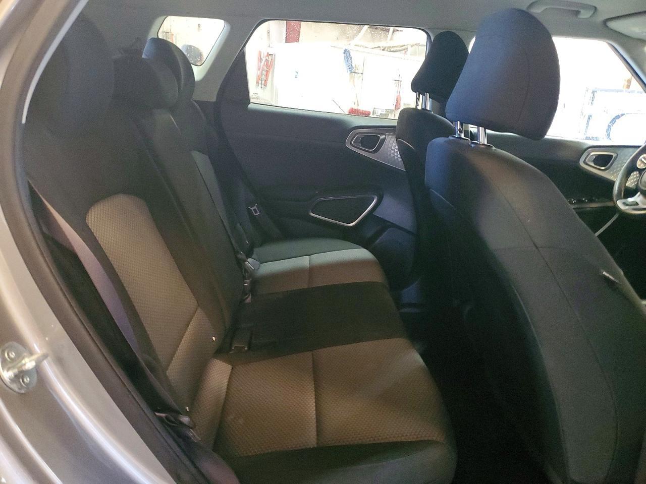 2023 Kia Soul Lx - zdjęcie 10