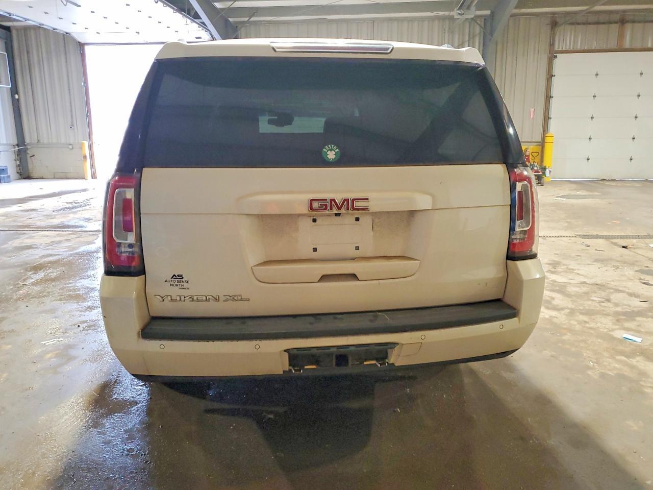 2015 GMC Yukon Xl K1500 Slt - zdjęcie 6