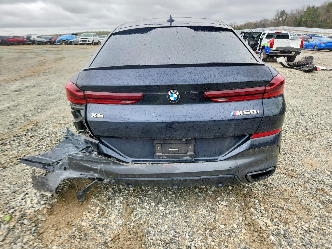 2021 BMW X6 M50I - zdjęcie 6