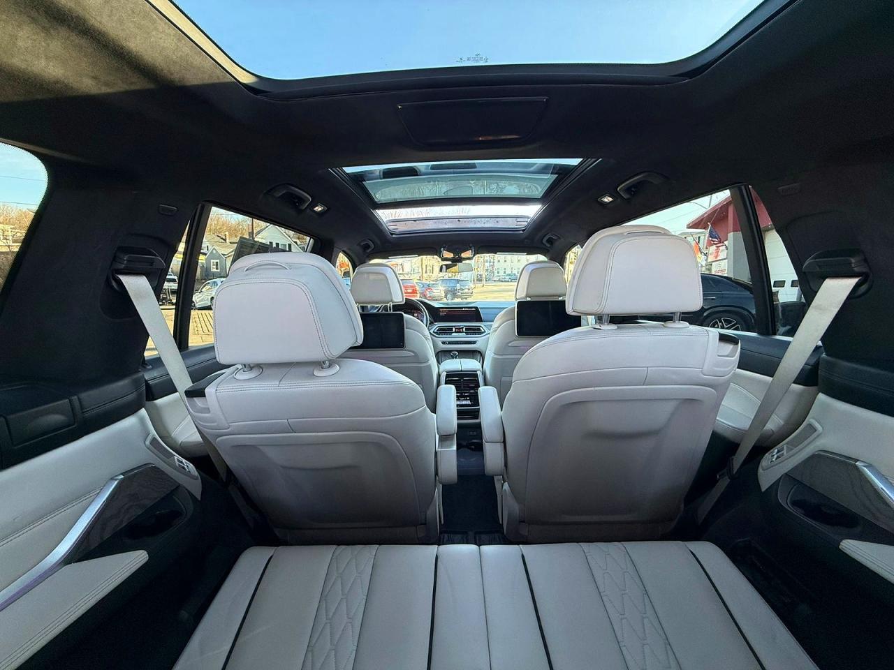 2019 BMW X7 xDrive50I - zdjęcie 11