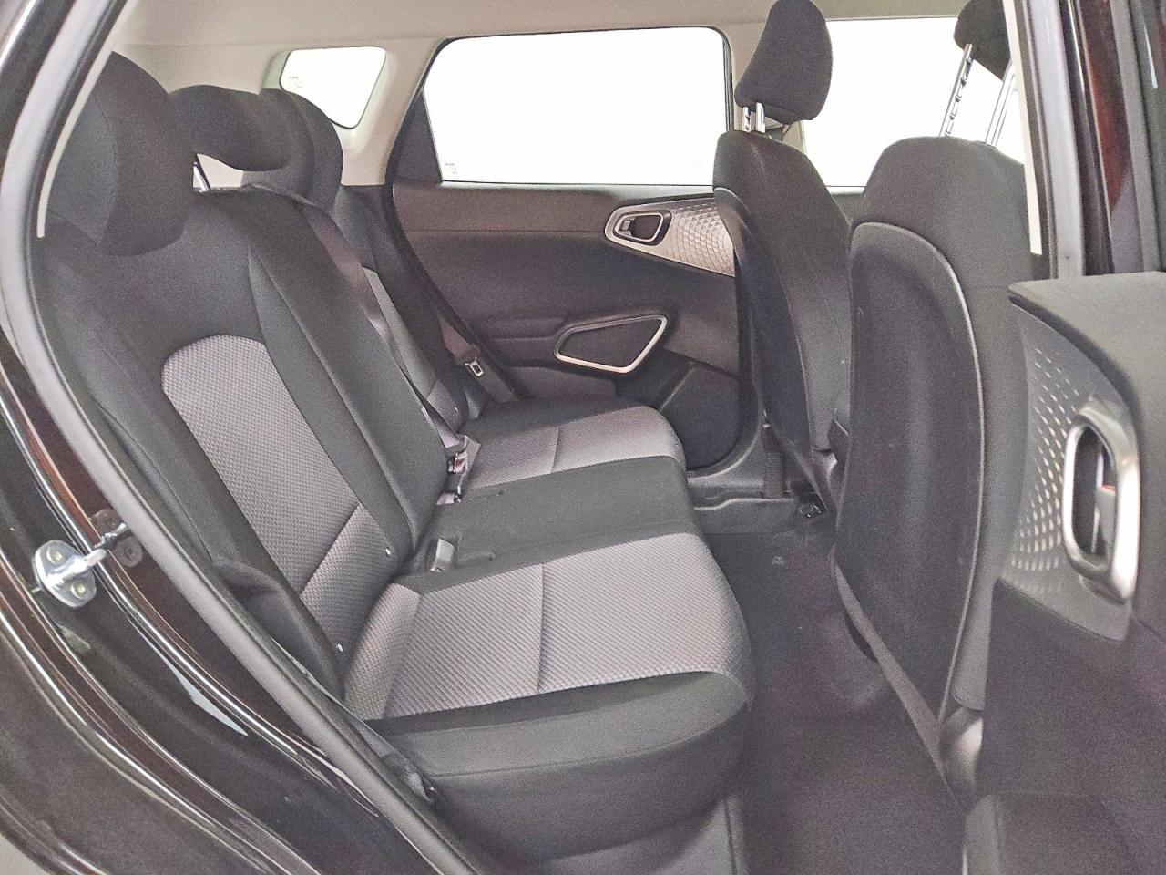 2025 Kia Soul Lx - zdjęcie 10