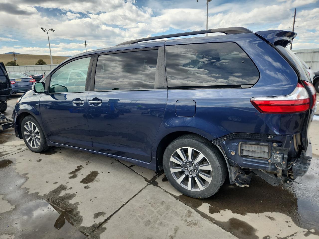 2019 Toyota Sienna Limited Premium 7-Passenger - zdjęcie 2
