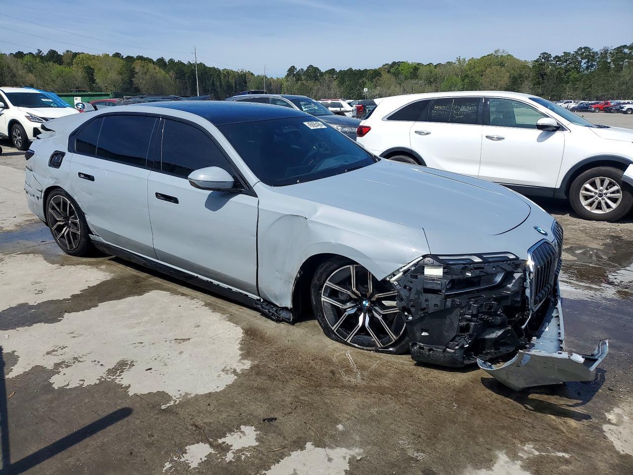 2023 BMW 740 I - zdjęcie 4