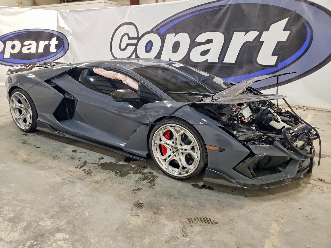 2024 Lamborghini Revuelto - zdjęcie 4