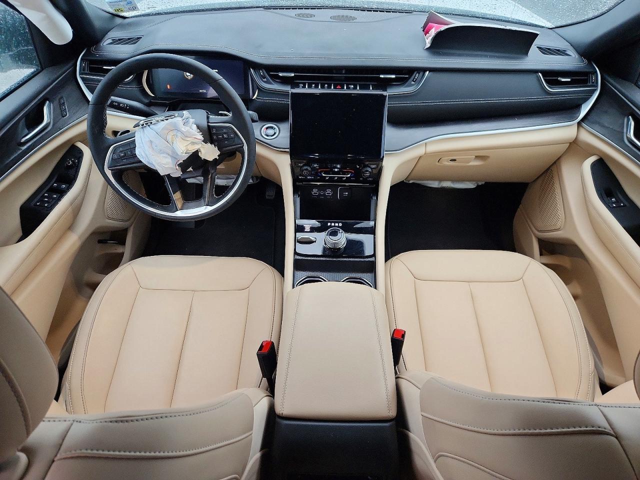 2025 Jeep Grand Cherokee Limited - zdjęcie 8