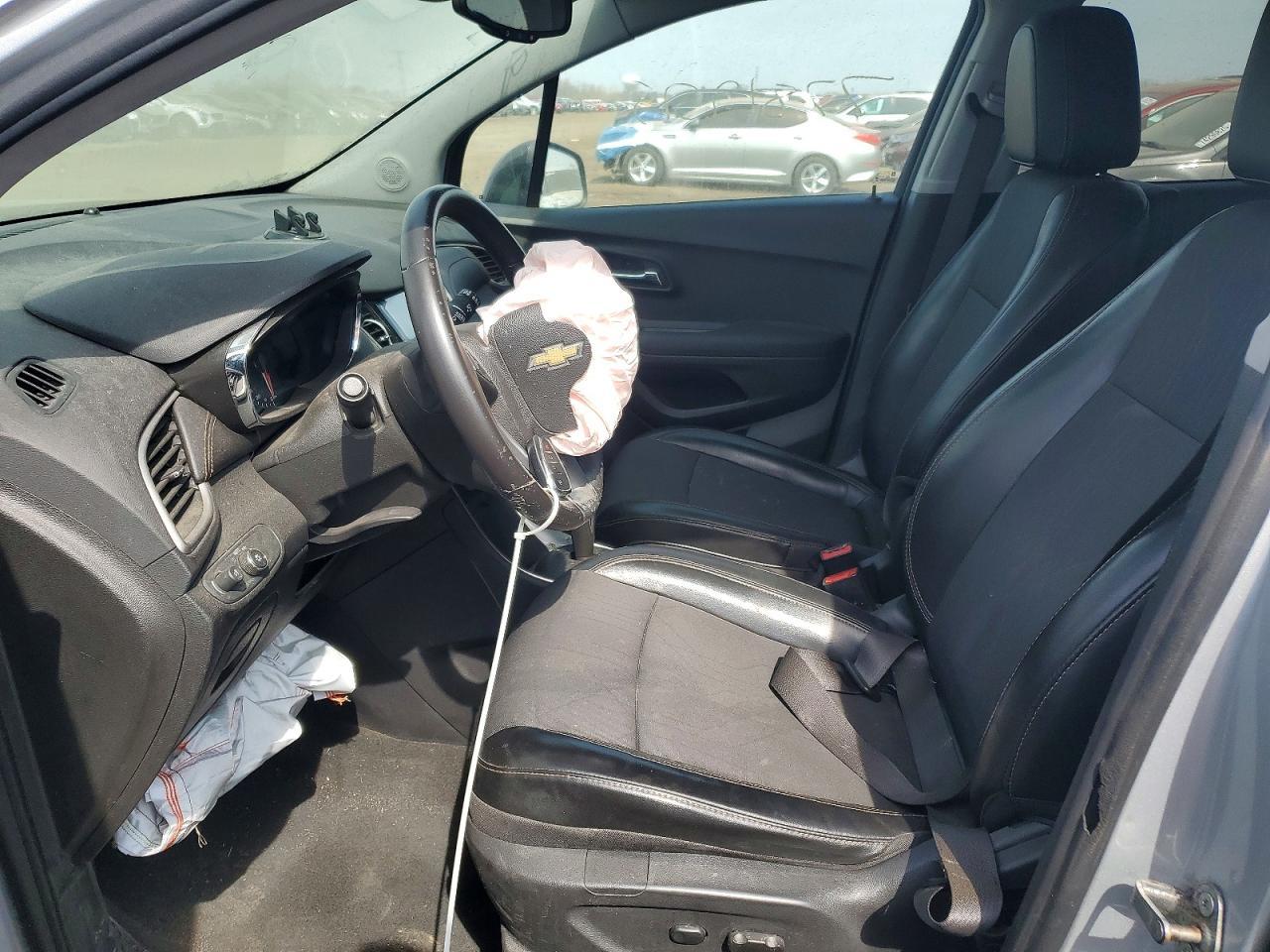 2020 Chevrolet Trax 1Lt - zdjęcie 7