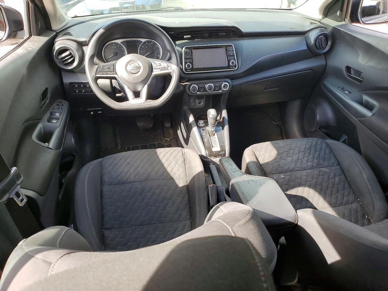 2021 Nissan Kicks S - zdjęcie 8