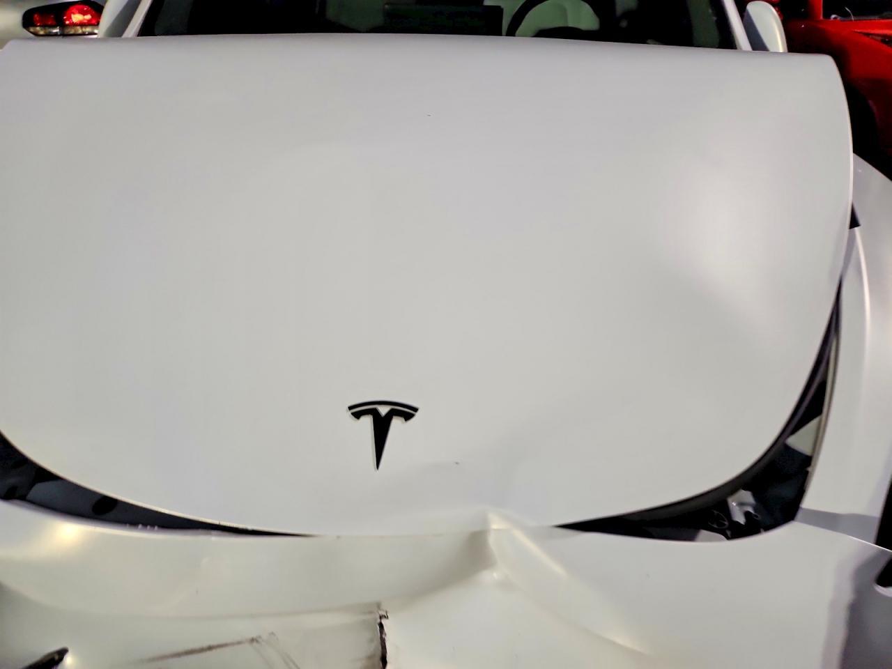 2022 Tesla Model Y - zdjęcie 12
