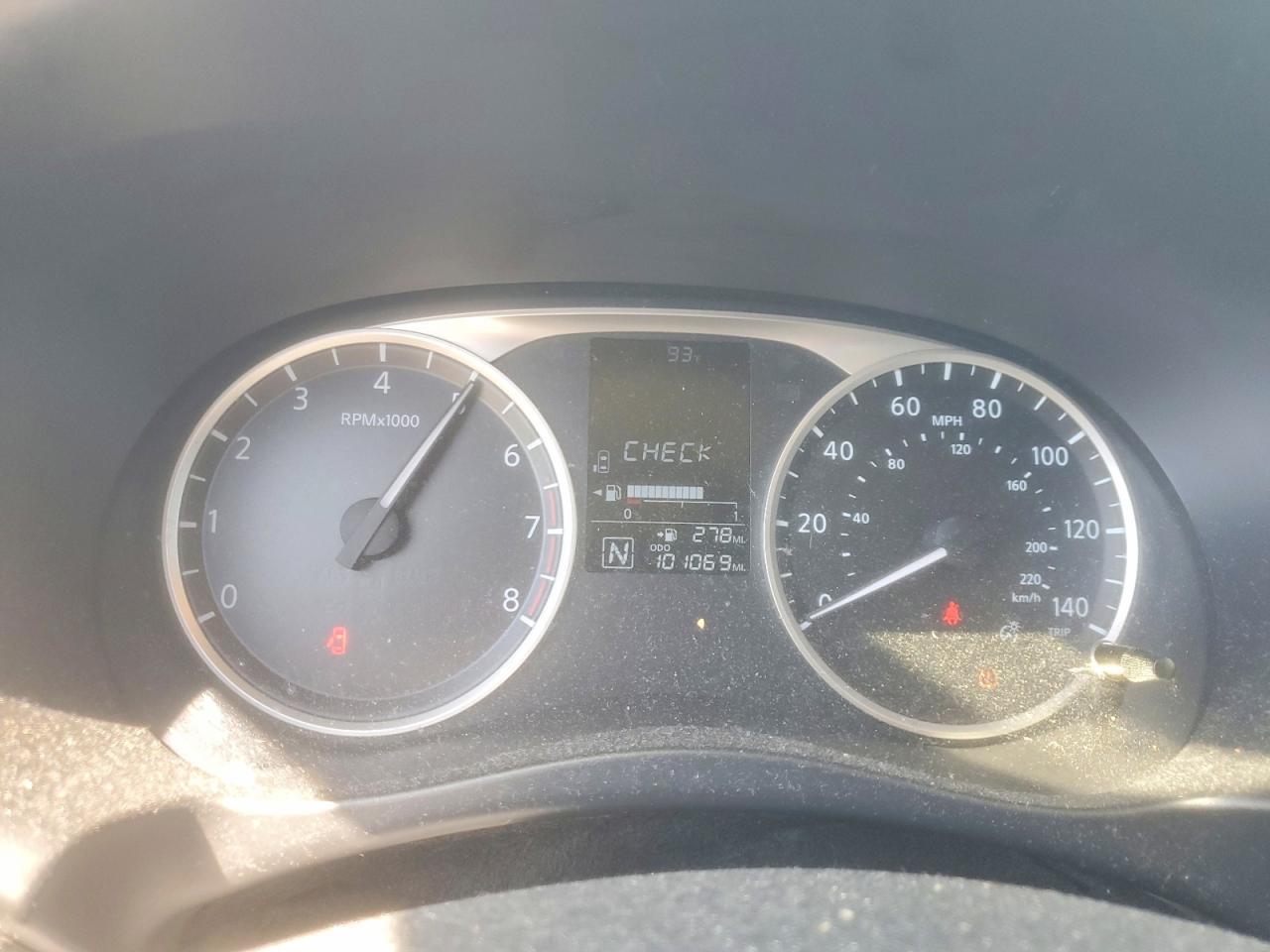 2019 Nissan Kicks S - zdjęcie 9