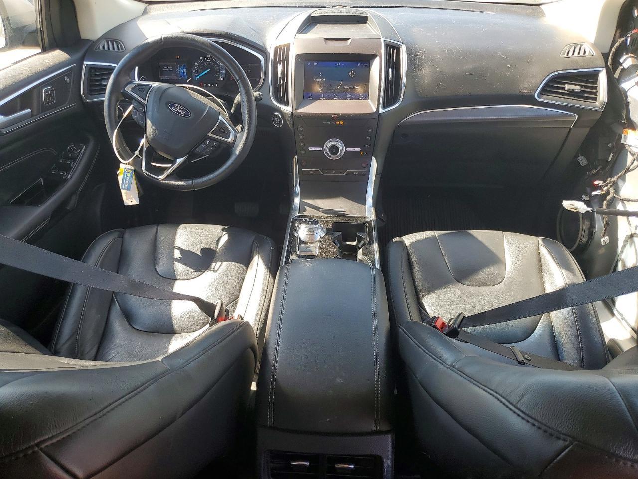 2020 Ford Edge Titanium - zdjęcie 8