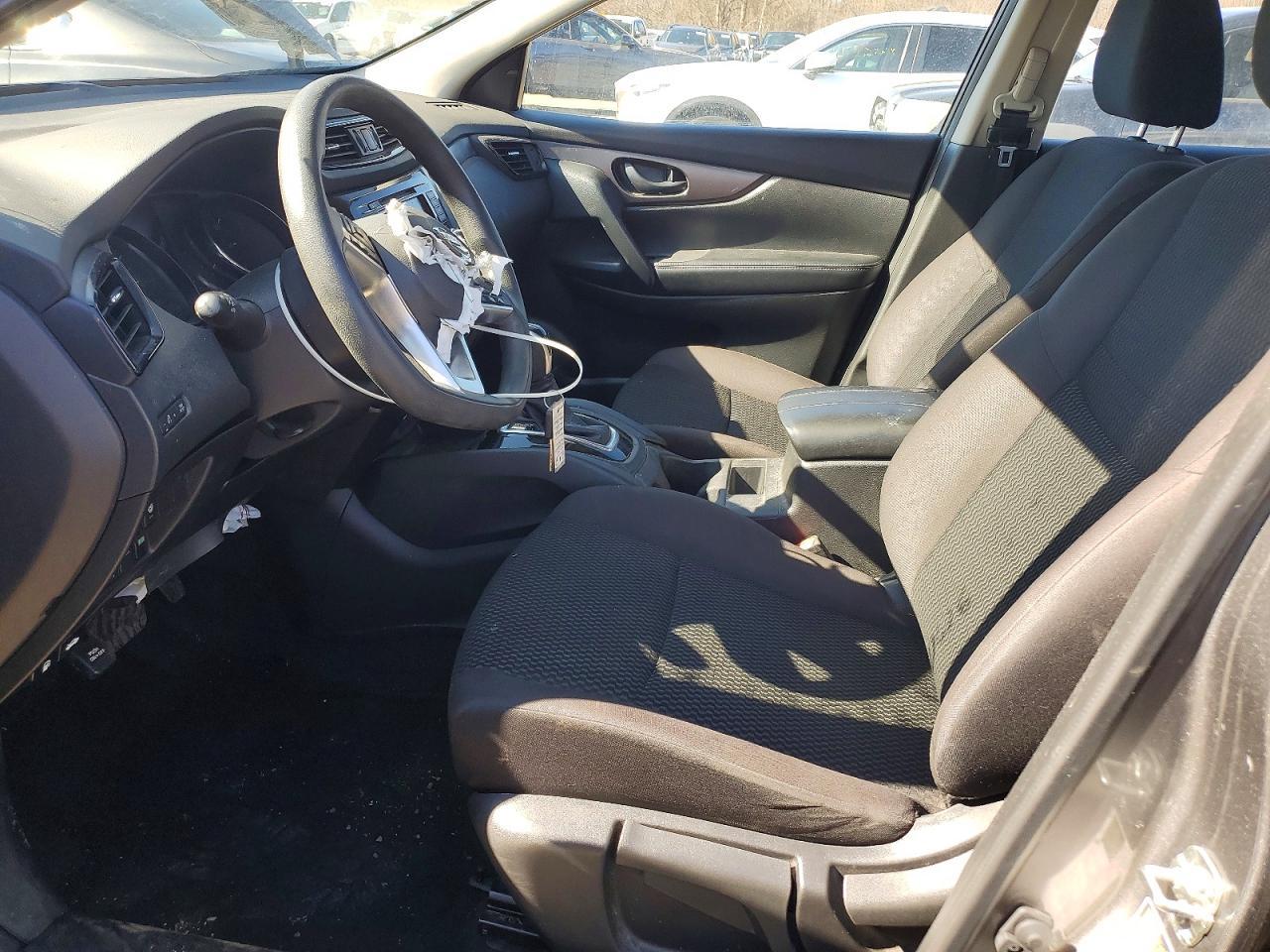 2020 Nissan Rogue Sport S - zdjęcie 7