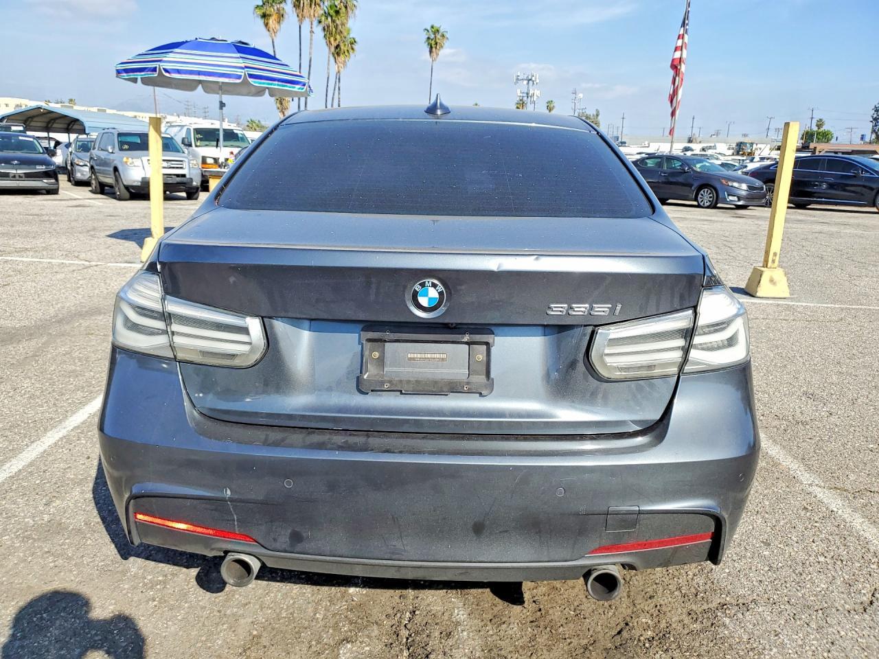 2015 BMW 335 I - zdjęcie 6