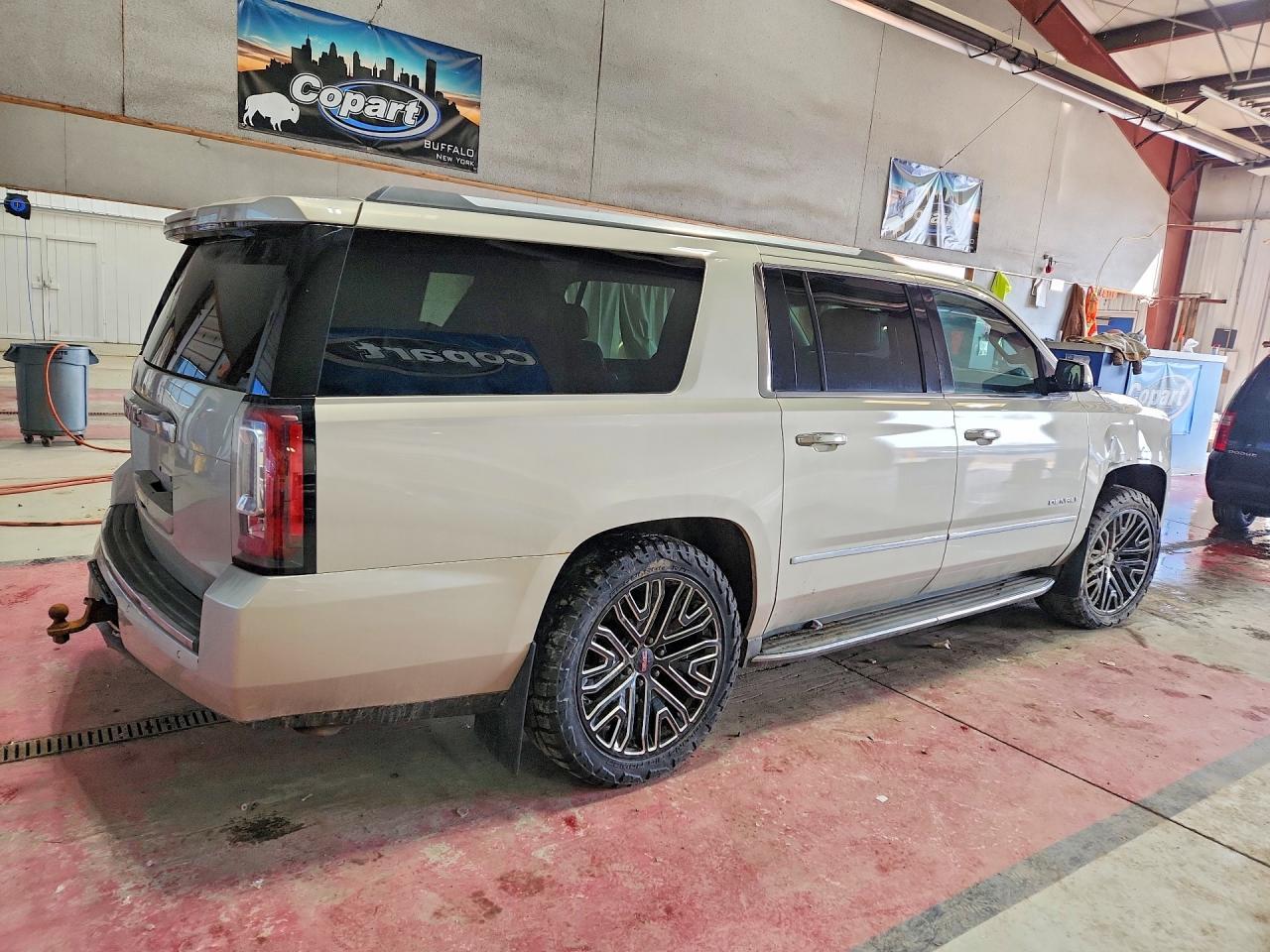 2015 GMC Yukon Xl Denali - zdjęcie 3